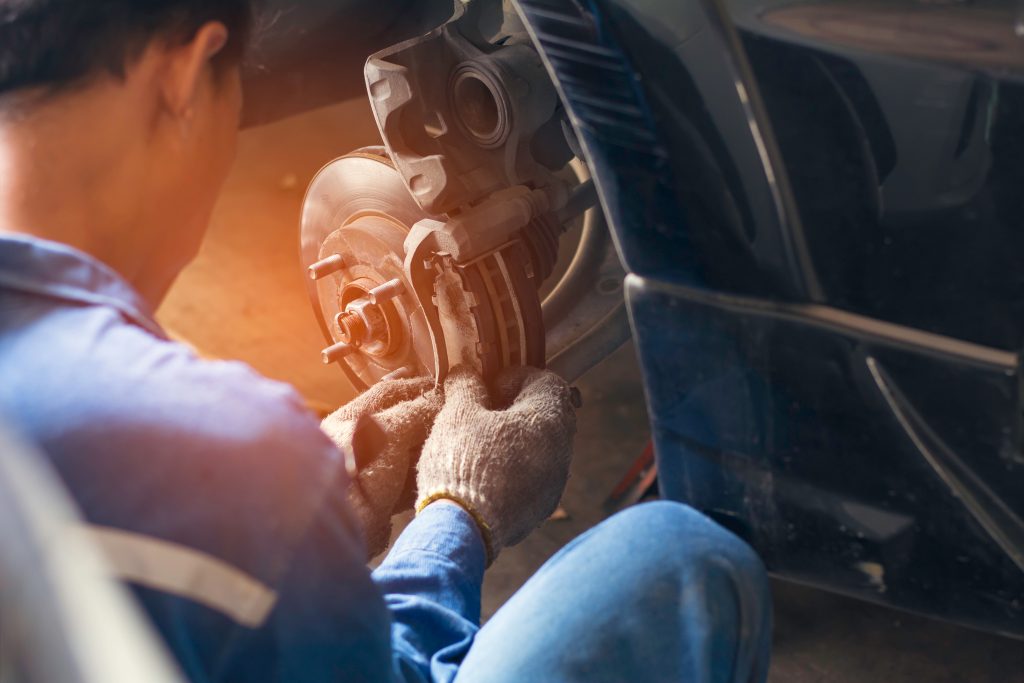 A Toyota service technician checking to see if your Toyota needs maintenance in Pleasant Hills, PA