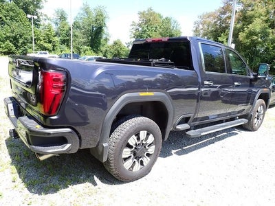 2025 GMC Sierra 2500HD Denali