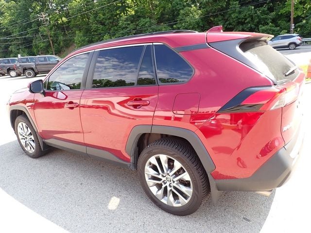2021 Toyota RAV4 XLE Premium