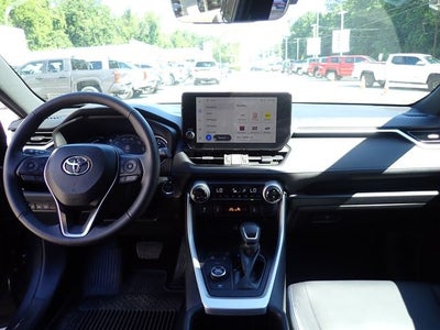 2024 Toyota RAV4 Hybrid XSE