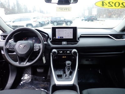 2024 Toyota RAV4 LE