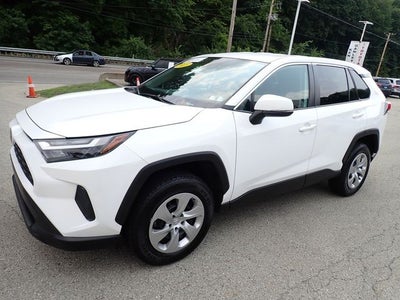 2023 Toyota RAV4 LE