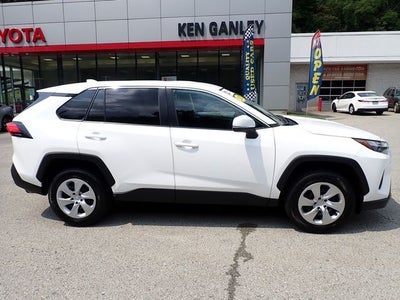 2023 Toyota RAV4 LE