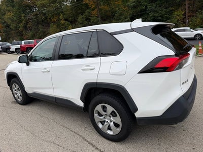 2022 Toyota RAV4 LE