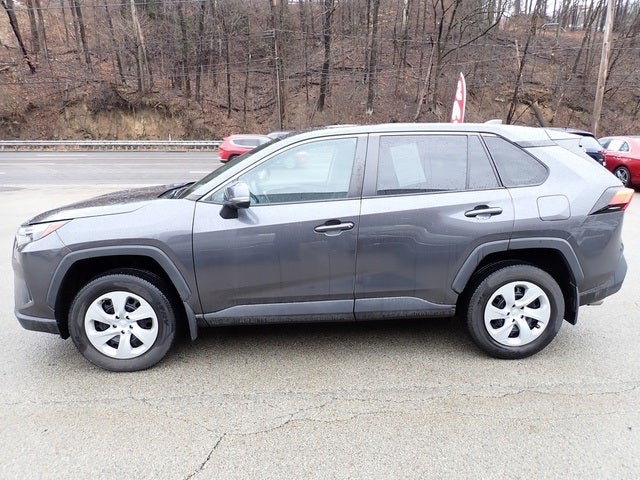 2023 Toyota RAV4 LE