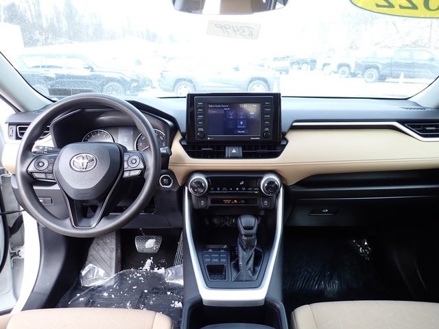 2022 Toyota RAV4 XLE