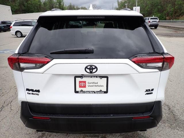 2023 Toyota RAV4 XLE