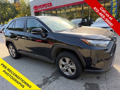2025 Toyota RAV4 Hybrid XLE