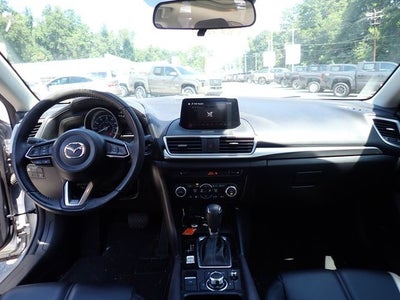 2018 Mazda Mazda3 Touring