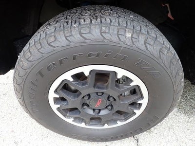 2024 Toyota Tacoma TRD Off-Road