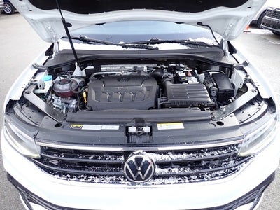 2022 Volkswagen Tiguan 2.0T SE R-Line Black