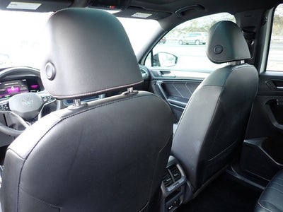 2022 Volkswagen Tiguan 2.0T SE R-Line Black