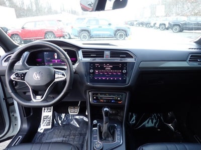 2022 Volkswagen Tiguan 2.0T SE R-Line Black