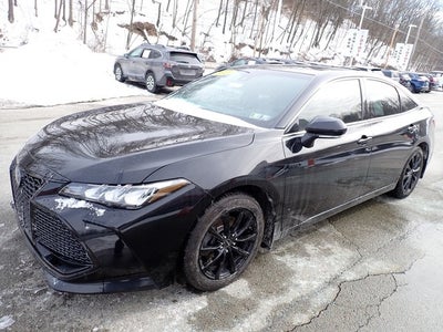 2020 Toyota Avalon Hybrid XLE Plus