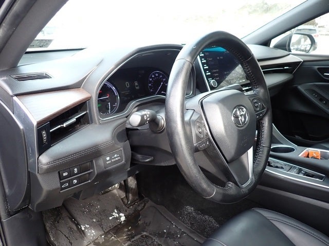 2020 Toyota Avalon Hybrid XLE Plus