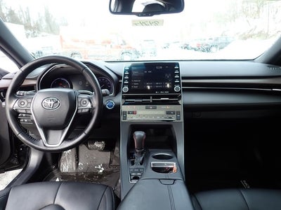 2020 Toyota Avalon Hybrid XLE Plus