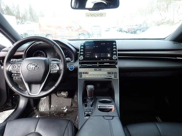 2020 Toyota Avalon Hybrid XLE Plus