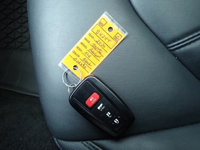 2020 Toyota Avalon Hybrid XLE Plus