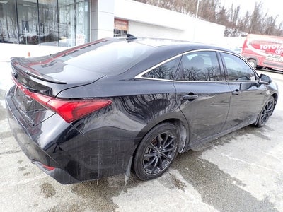 2020 Toyota Avalon Hybrid XLE Plus