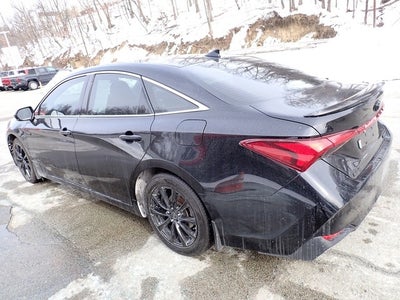 2020 Toyota Avalon Hybrid XLE Plus