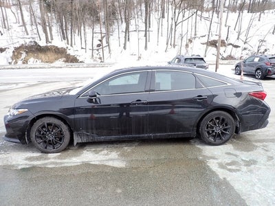 2020 Toyota Avalon Hybrid XLE Plus