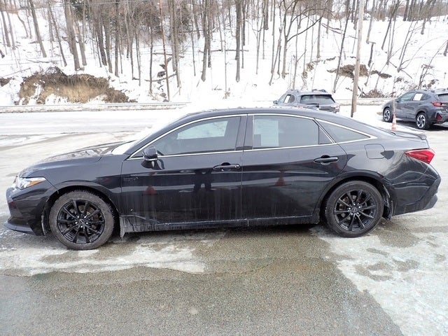 2020 Toyota Avalon Hybrid XLE Plus