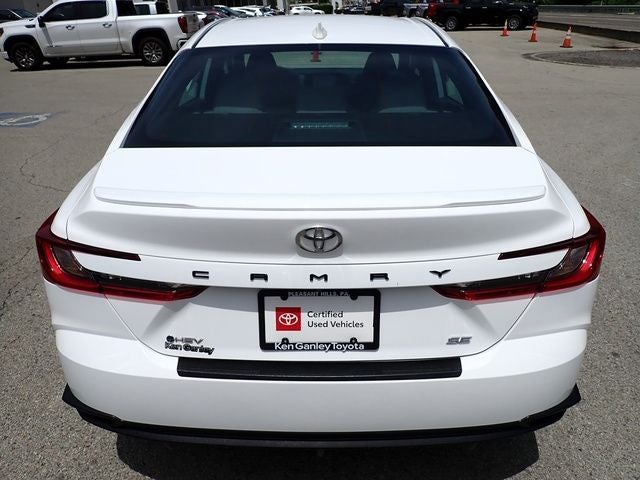 2025 Toyota Camry SE