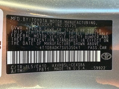 2025 Toyota Camry SE