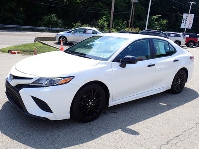 2020 Toyota Camry SE Nightshade