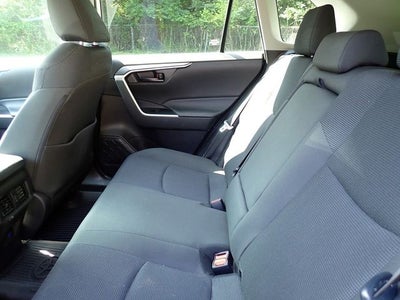 2023 Toyota RAV4 Hybrid LE