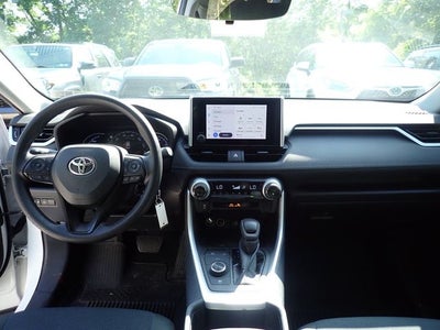 2023 Toyota RAV4 Hybrid LE