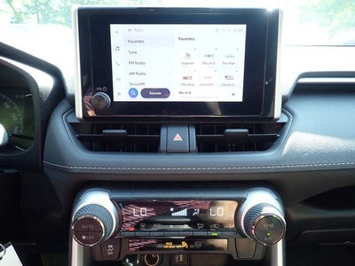 2023 Toyota RAV4 Hybrid LE