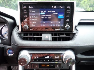 2021 Toyota RAV4 Hybrid XLE
