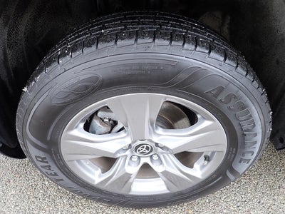 2023 Toyota RAV4 Hybrid XLE