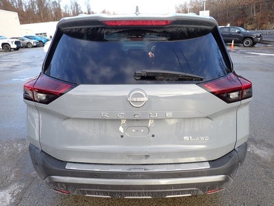 2022 Nissan Rogue SL