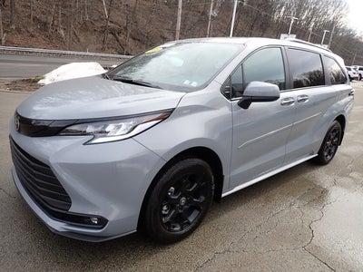 2026 Toyota Sienna Woodland Edition