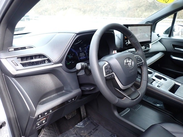 2026 Toyota Sienna Woodland Edition