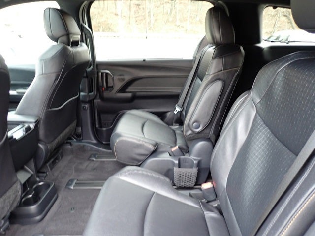 2026 Toyota Sienna Woodland Edition