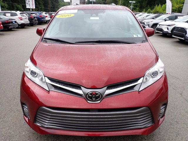 2020 Toyota Sienna XLE 7 Passenger
