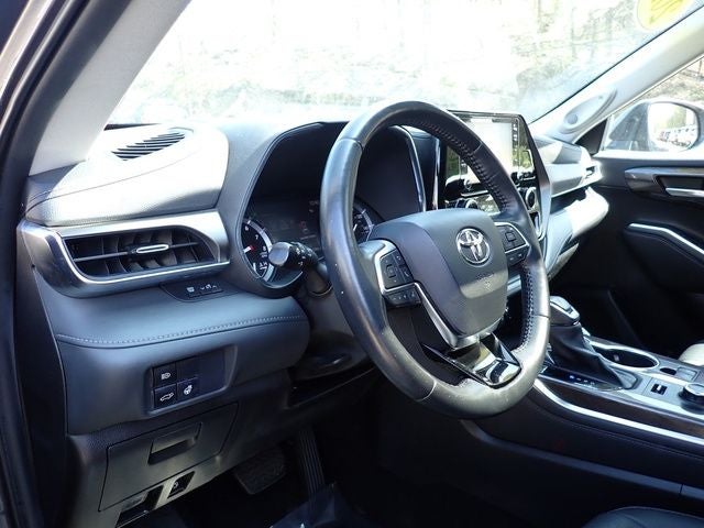 2021 Toyota Highlander Limited