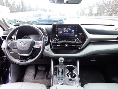 2022 Toyota Highlander Limited