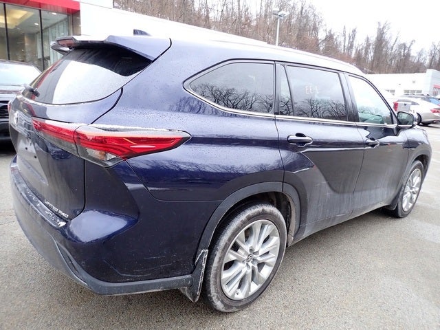 2022 Toyota Highlander Limited
