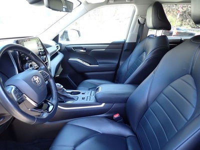 2021 Toyota Highlander XLE
