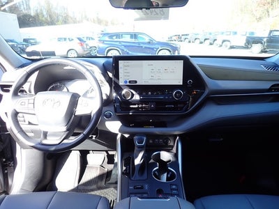 2023 Toyota Highlander XLE