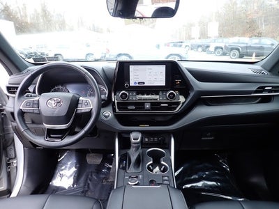 2023 Toyota Highlander XSE