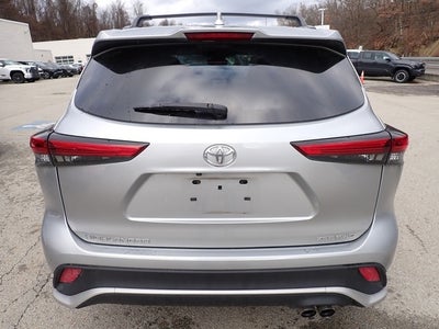 2023 Toyota Highlander XSE