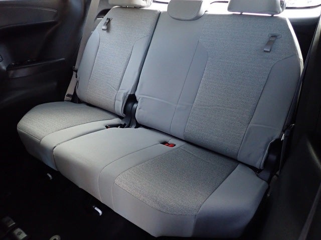 2025 Toyota Sienna LE 8 Passenger