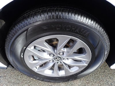 2025 Toyota Sienna LE 8 Passenger