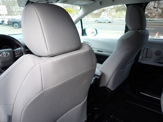 2025 Toyota Sienna LE 8 Passenger