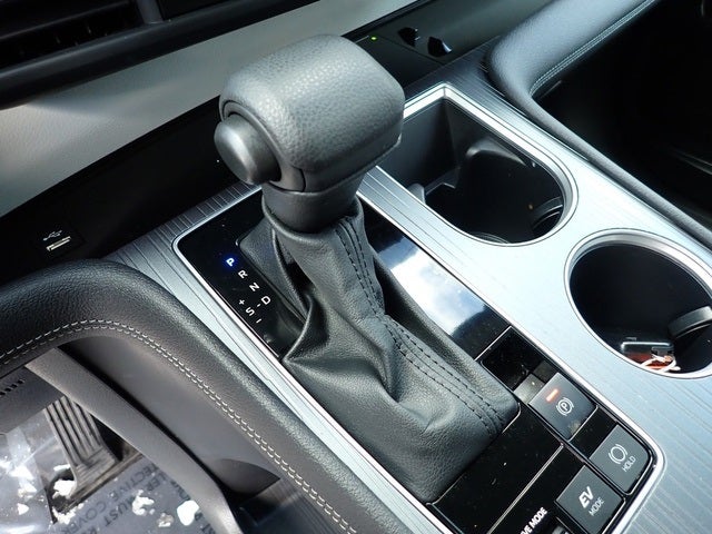 2025 Toyota Sienna LE 8 Passenger